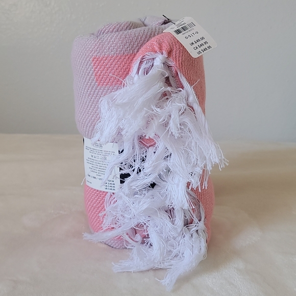 PINK Beach Blanket - Picture 5 of 5